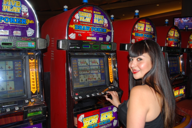 Take a Gamble Online Slot Lottery Thrills Await
